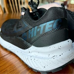 Hi-Tec Women's Black and White Sneakers